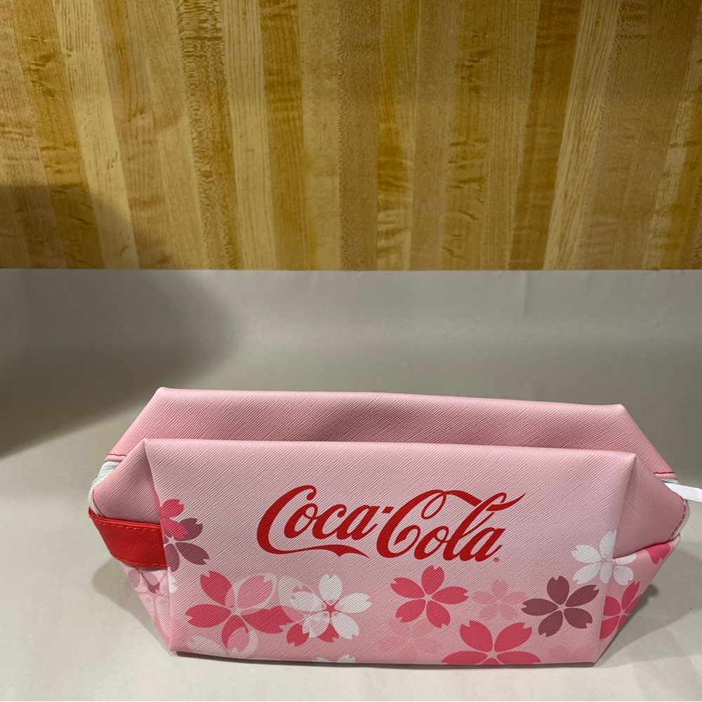 Coca Cola Sakura
